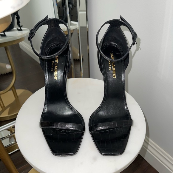 Saint Laurent OPYUM SANDALS IN CROCODILE LEATHER WITH BLACK HEEL - Picture 1 of 6